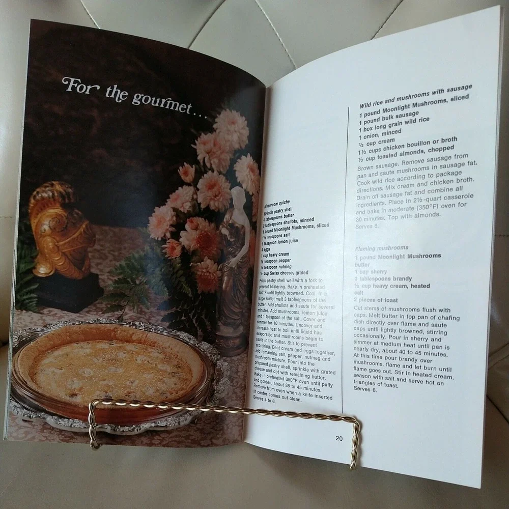 Good Things To Eat With Moonlight Mushrooms Vintage‎ Cookbook Pamphlet Booklet